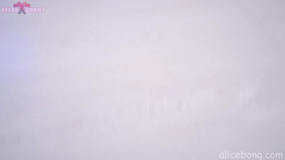 Watch wild AliceBong's video