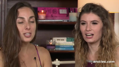 Sensual mantrap's lesbians video
