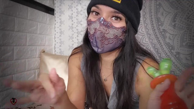 Littlelillyfckslut's clothed dirt